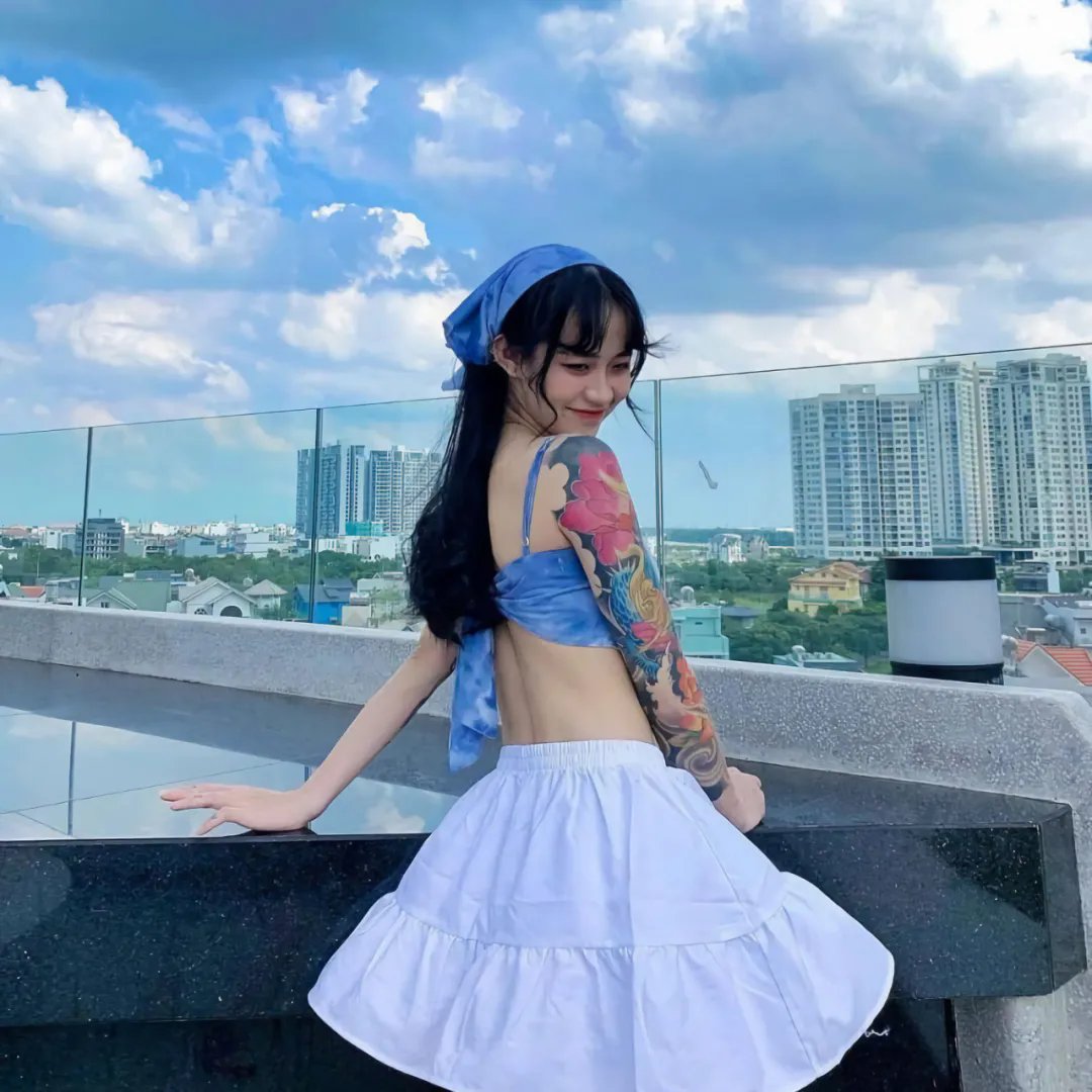 我们才不是兄弟呢